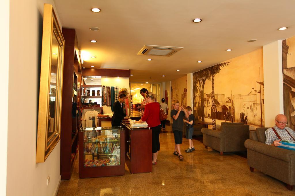 Medallion Hanoi Hotel Bagian luar foto