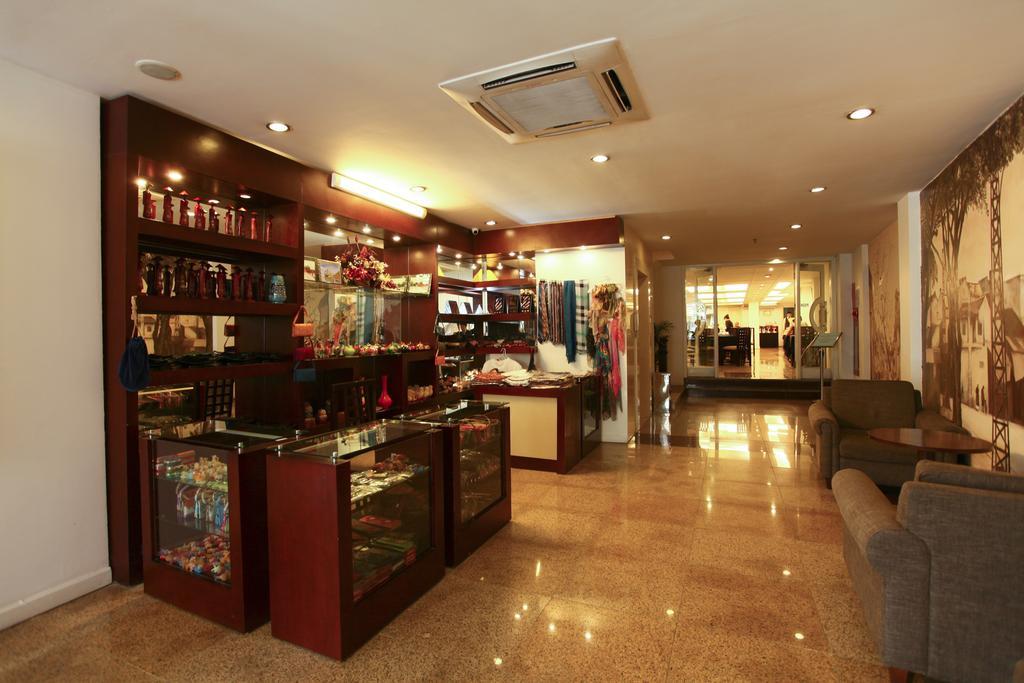 Medallion Hanoi Hotel Bagian luar foto