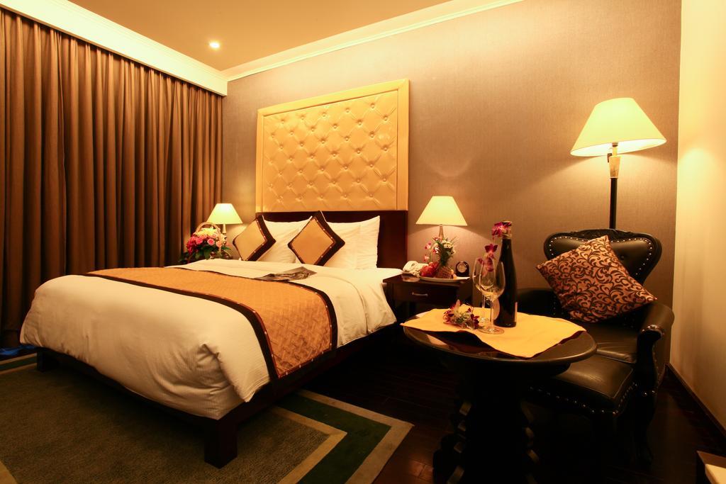 Medallion Hanoi Hotel Bagian luar foto
