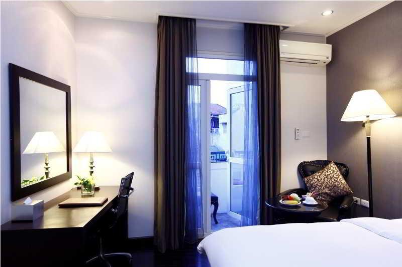 Medallion Hanoi Hotel Bagian luar foto