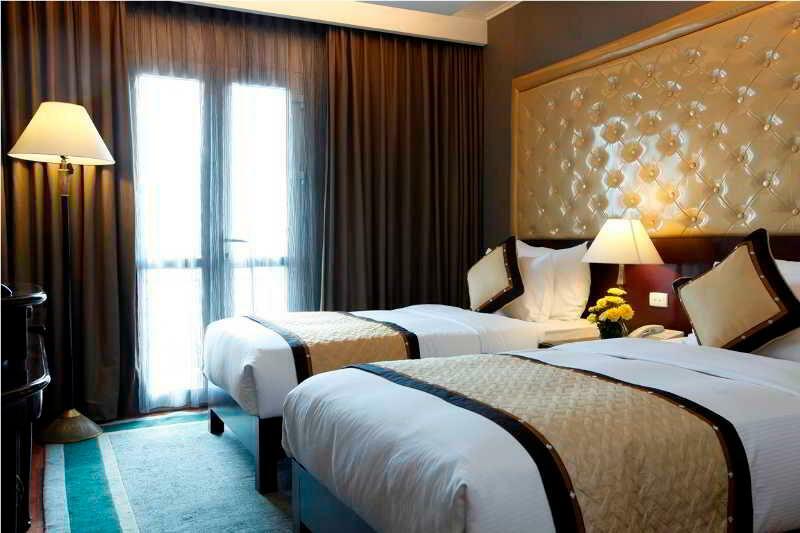 Medallion Hanoi Hotel Bagian luar foto